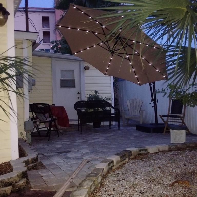The Cottages At Madeira Beach 圣徒皮特海滩 外观 照片