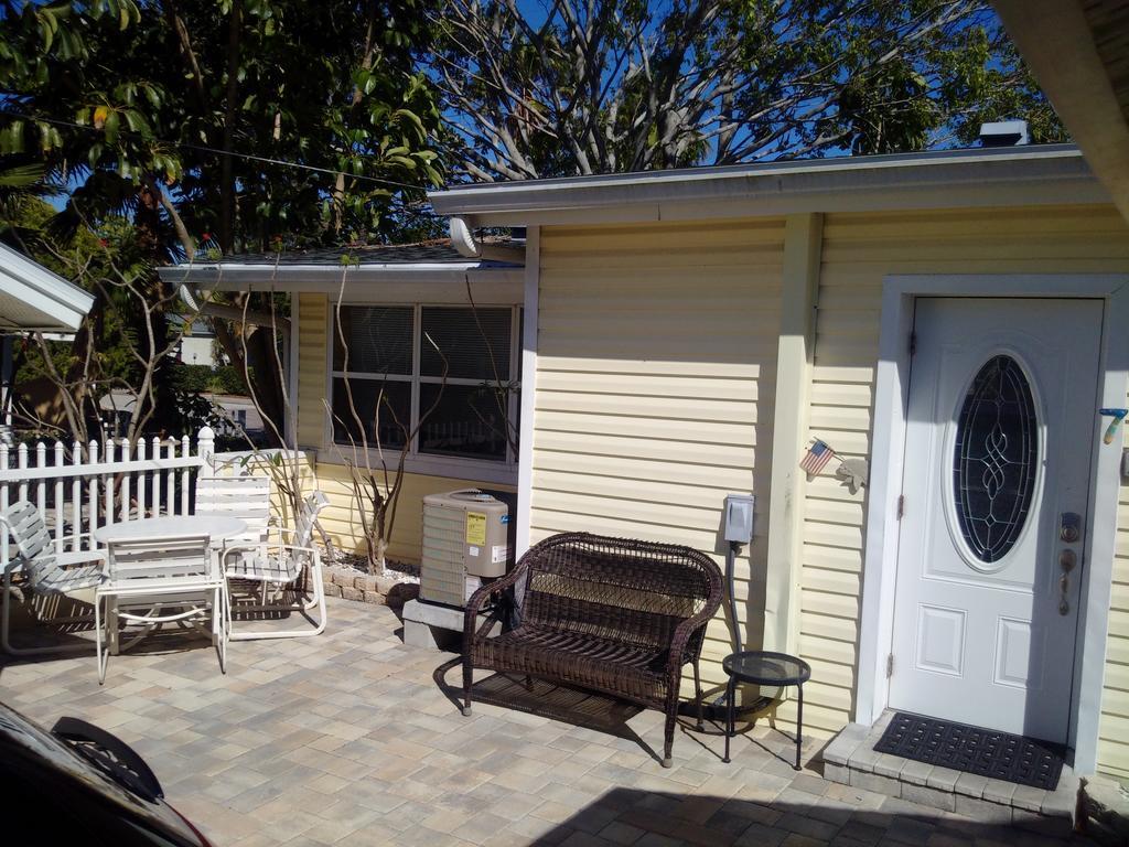 The Cottages At Madeira Beach 圣徒皮特海滩 外观 照片