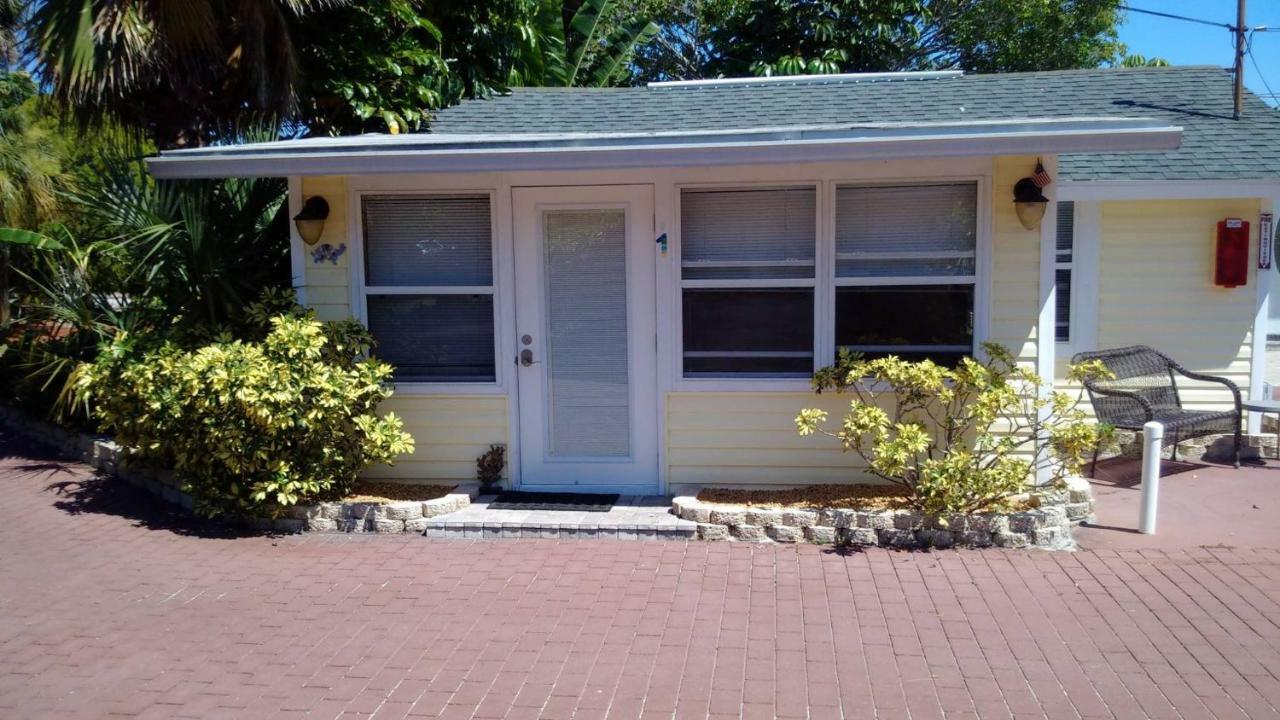 The Cottages At Madeira Beach 圣徒皮特海滩 外观 照片