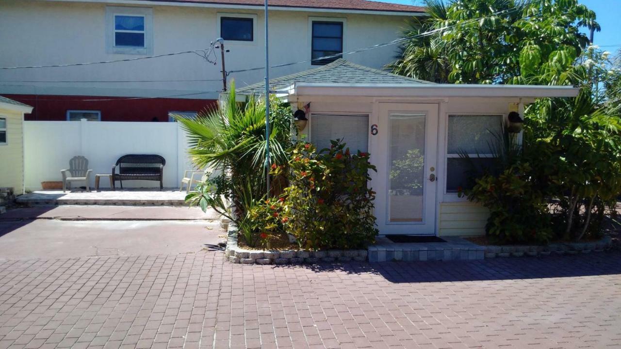 The Cottages At Madeira Beach 圣徒皮特海滩 外观 照片